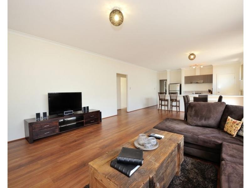 42 Kingaroy Drive, Baldivis WA 6171