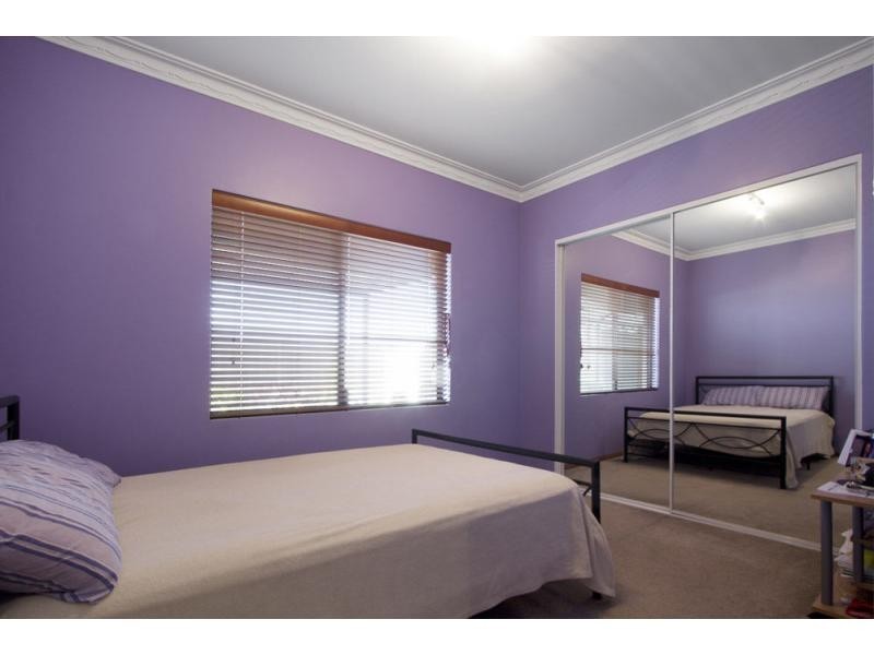 49 Appleby Drive, Darch WA 6065