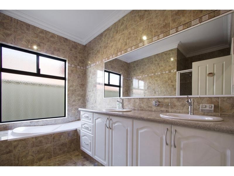 49 Appleby Drive, Darch WA 6065