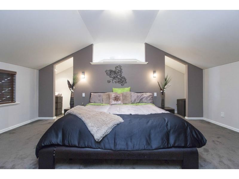 9 Kiso Link, Madeley WA 6065