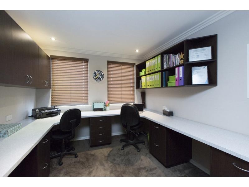 9 Kiso Link, Madeley WA 6065