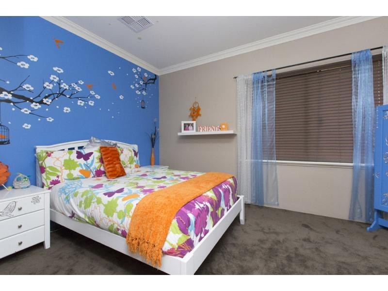 9 Kiso Link, Madeley WA 6065