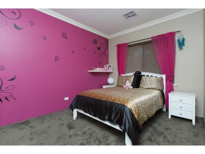 9 Kiso Link, Madeley WA 6065