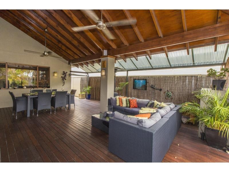 9 Kiso Link, Madeley WA 6065