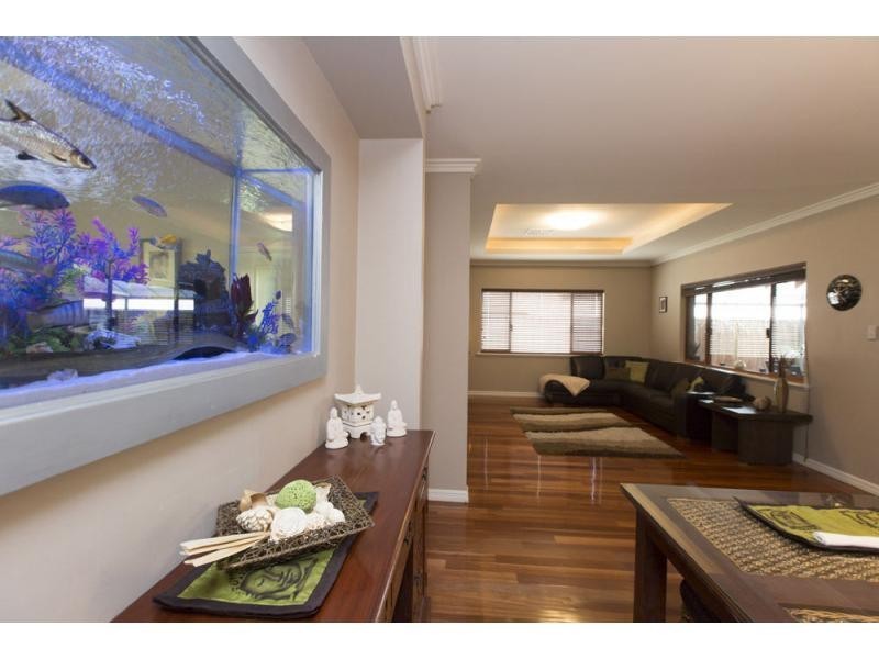 9 Kiso Link, Madeley WA 6065