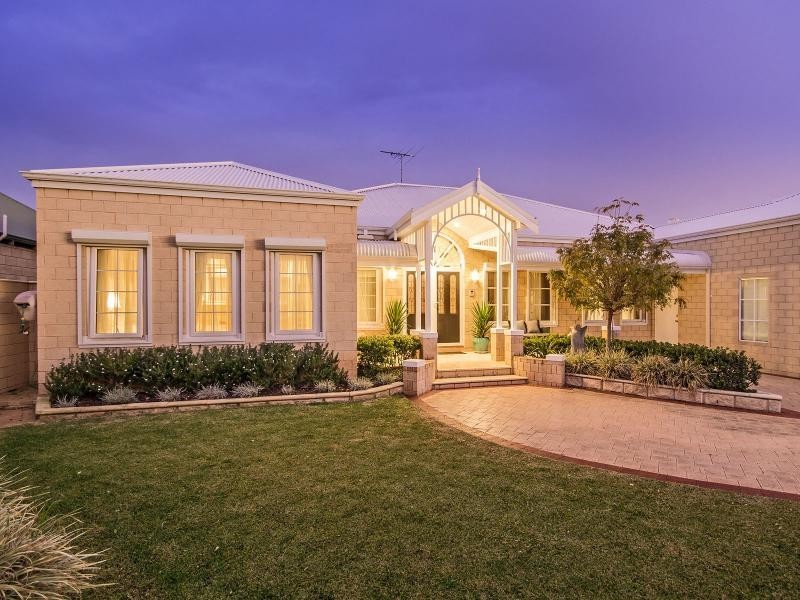 25 Thorpe Street, Rockingham WA 6168