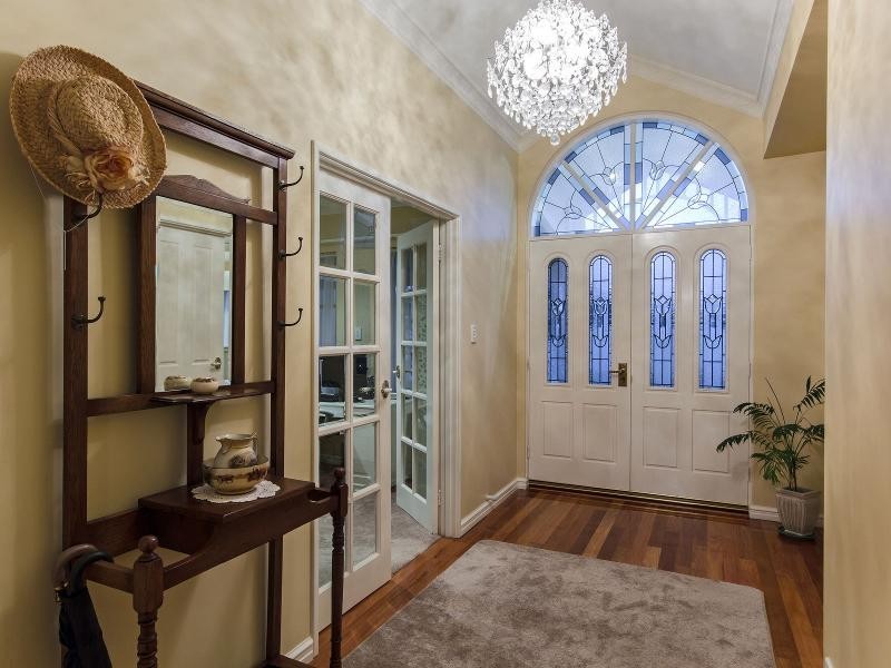 25 Thorpe Street, Rockingham WA 6168