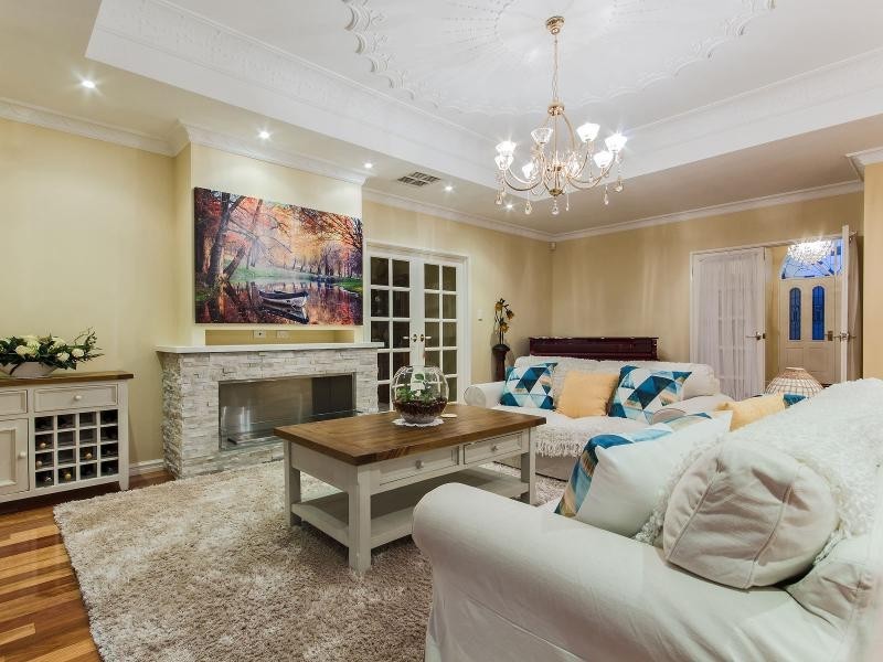 25 Thorpe Street, Rockingham WA 6168