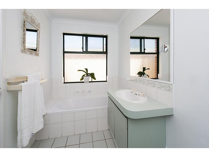 8/87 Cuthbertson Drive, Cooloongup WA 6168