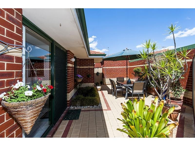 8/87 Cuthbertson Drive, Cooloongup WA 6168