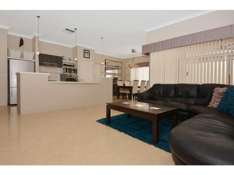 28 Lantern Way, Clarkson WA 6030