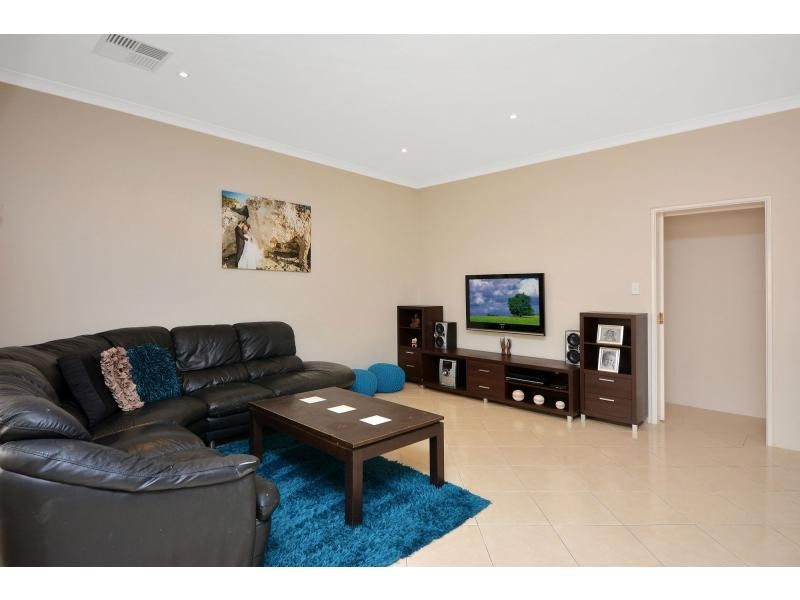 28 Lantern Way, Clarkson WA 6030