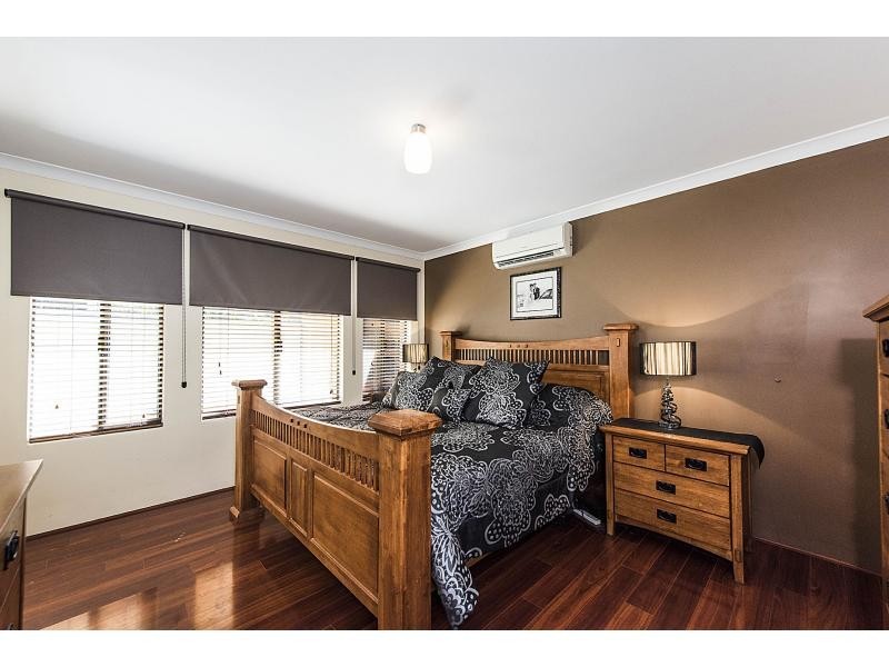 14 Beaumont Parkway, Success WA 6164