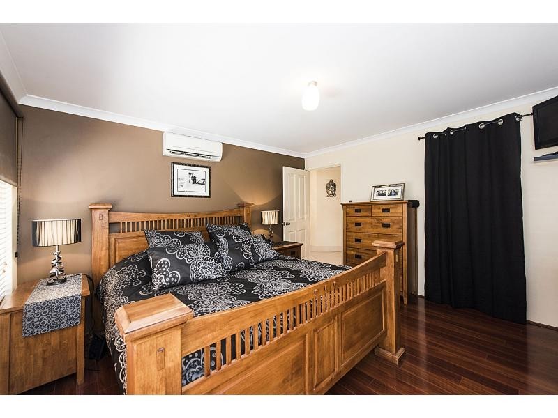 14 Beaumont Parkway, Success WA 6164