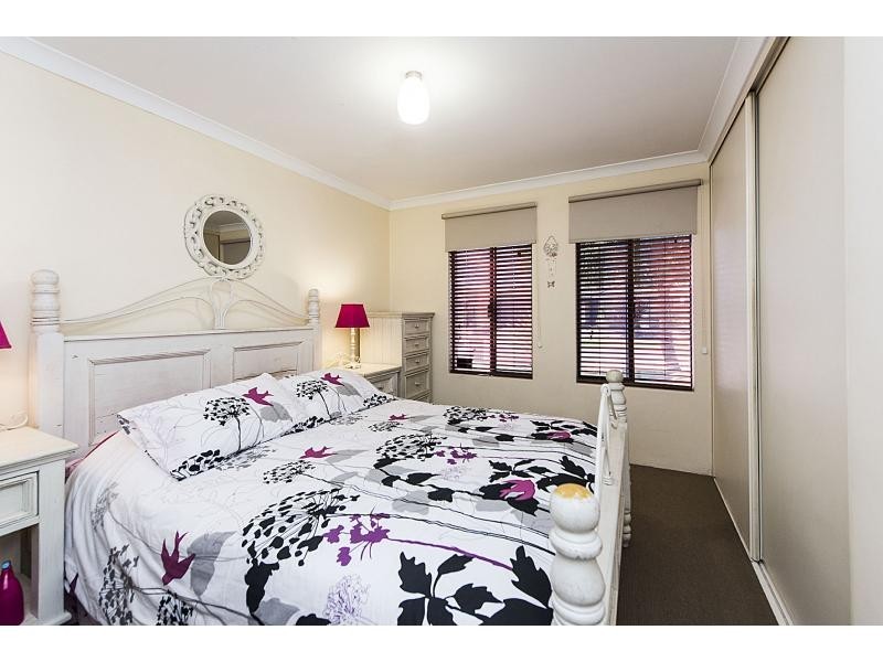 14 Beaumont Parkway, Success WA 6164