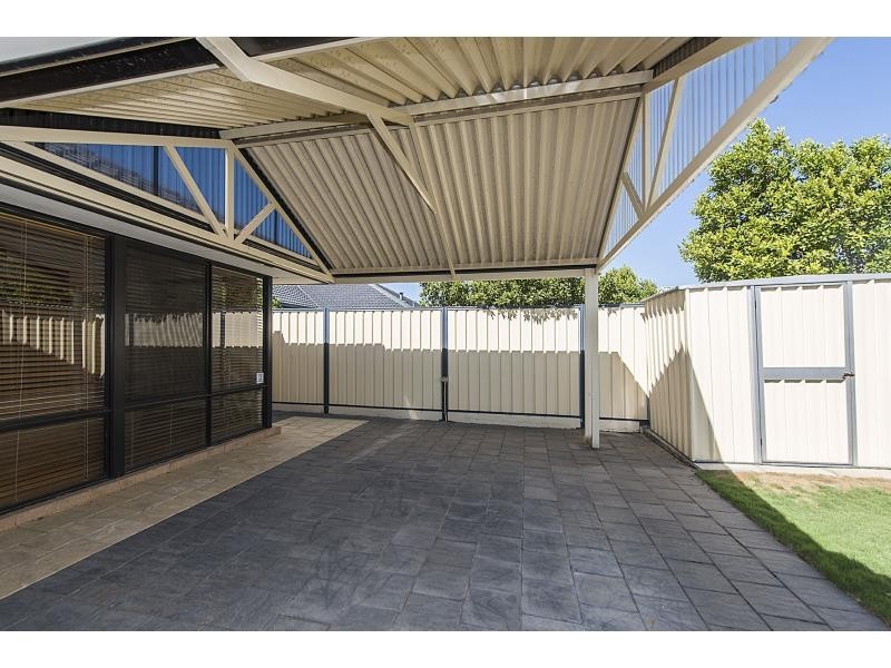 14 Beaumont Parkway, Success WA 6164