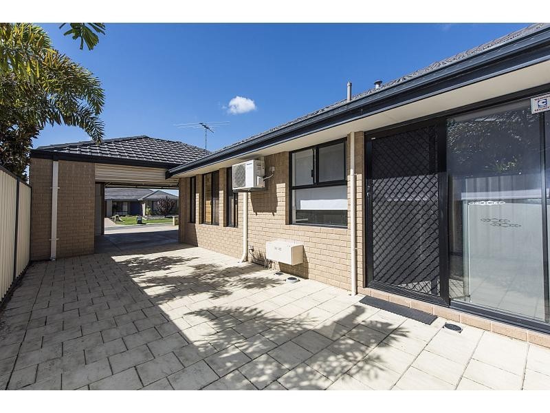 14 Beaumont Parkway, Success WA 6164