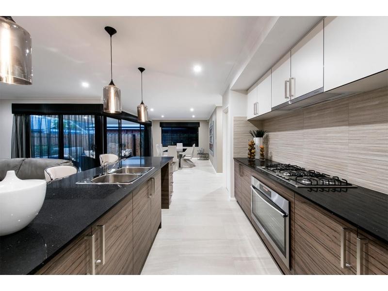 64 Jennapullin Crescent, Ellenbrook WA 6069