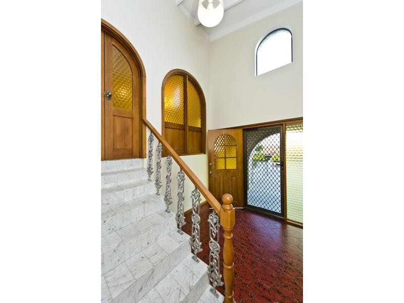 68 Sutherland Drive, Thornlie WA 6108