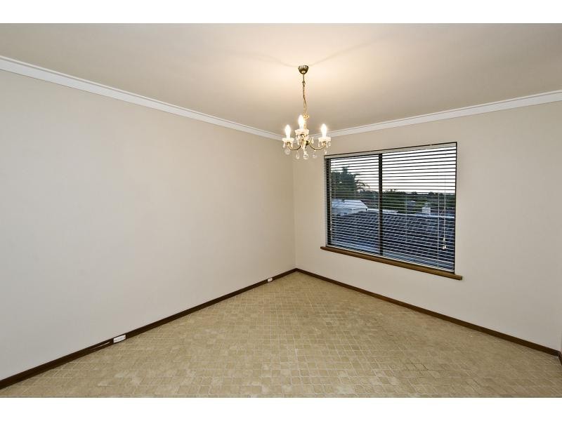 68 Sutherland Drive, Thornlie WA 6108