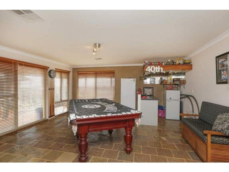 43 Clarkson Road, Bullsbrook WA 6084