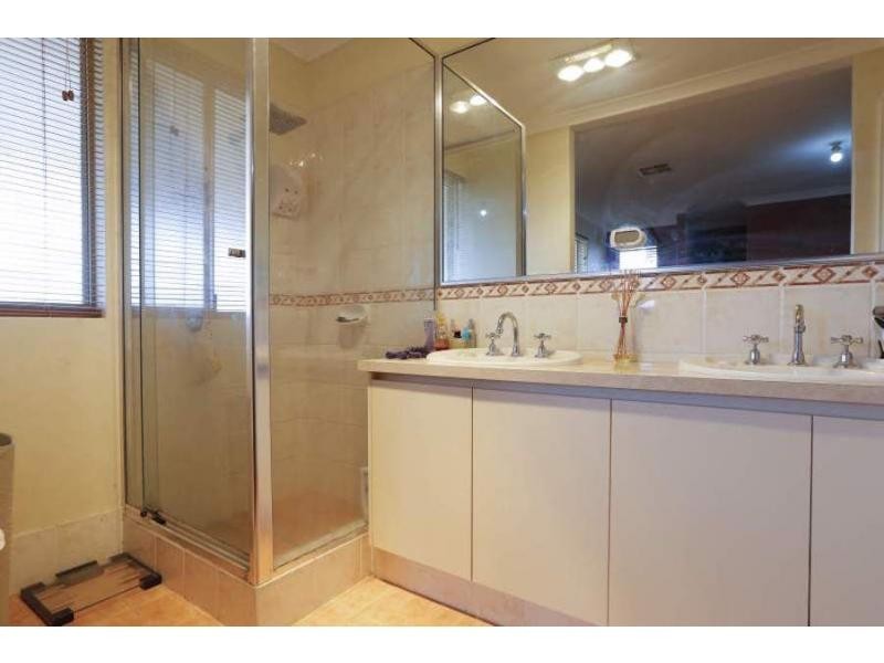 43 Clarkson Road, Bullsbrook WA 6084