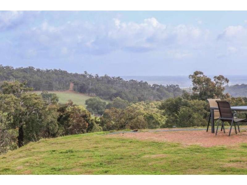 43 Clarkson Road, Bullsbrook WA 6084