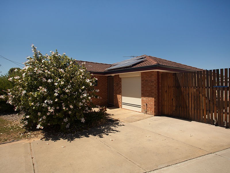 34 Crystaluna Drive, Golden Bay WA 6174