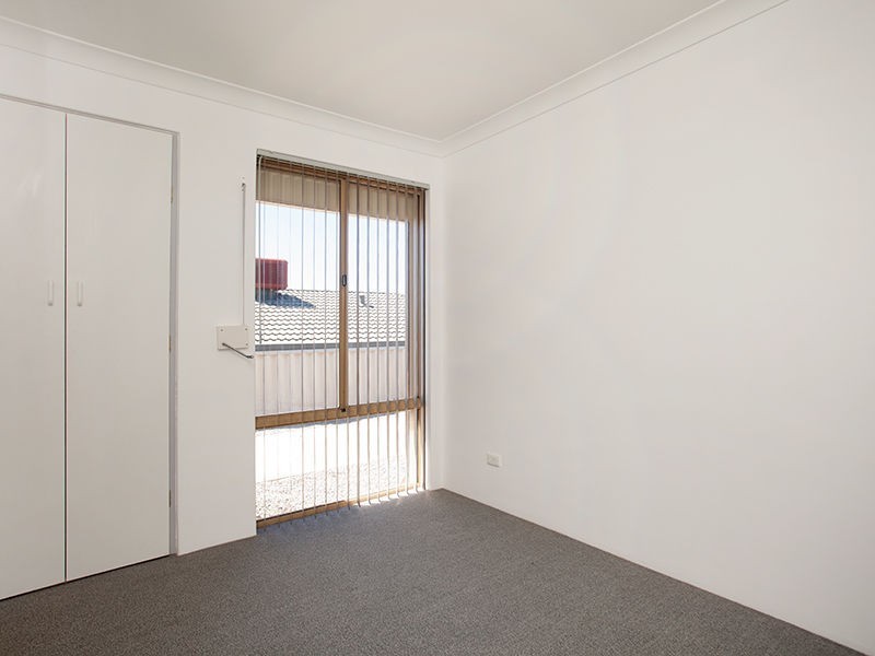 34 Crystaluna Drive, Golden Bay WA 6174