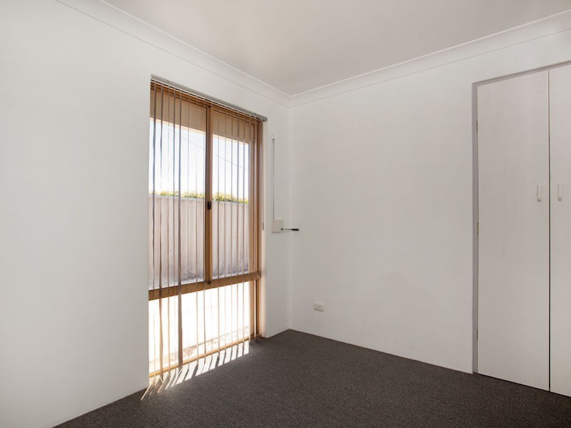 34 Crystaluna Drive, Golden Bay WA 6174