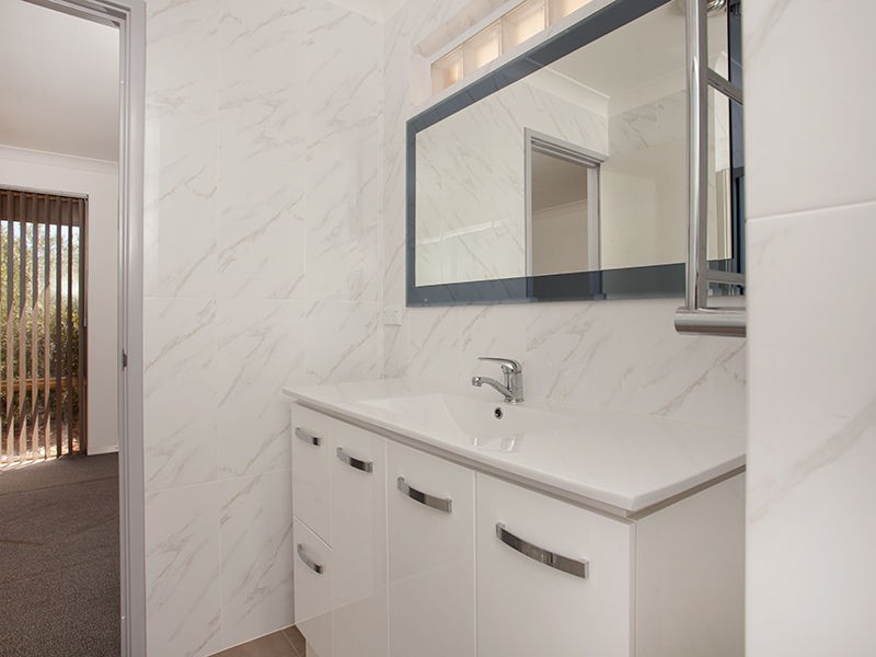 34 Crystaluna Drive, Golden Bay WA 6174