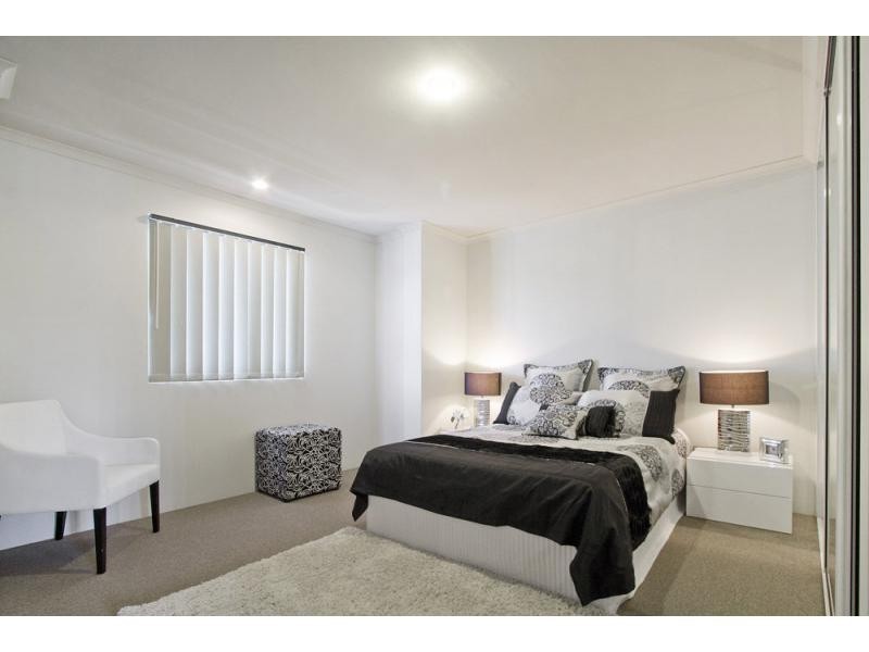 26 Hopper Turn, Madeley WA 6065