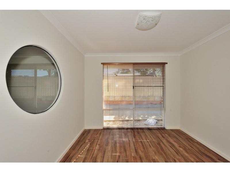 1/40 Everlasting Retreat, Halls Head WA 6210