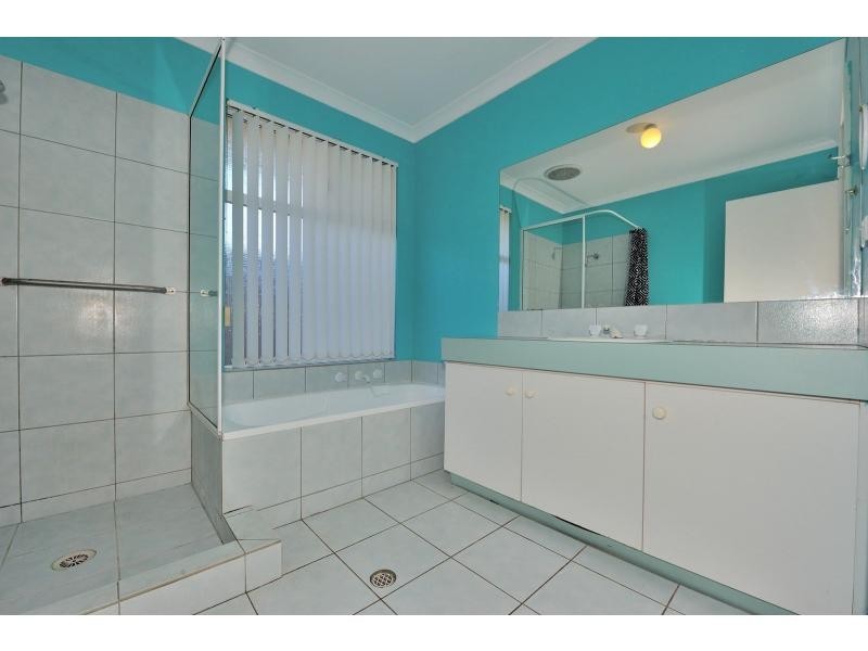 1/40 Everlasting Retreat, Halls Head WA 6210