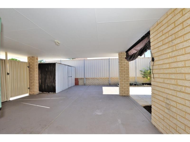 1/40 Everlasting Retreat, Halls Head WA 6210