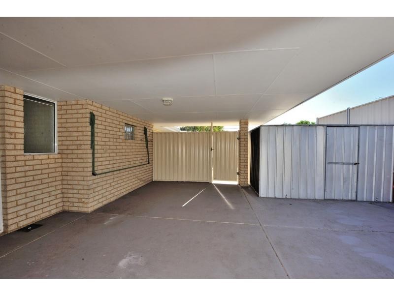 1/40 Everlasting Retreat, Halls Head WA 6210