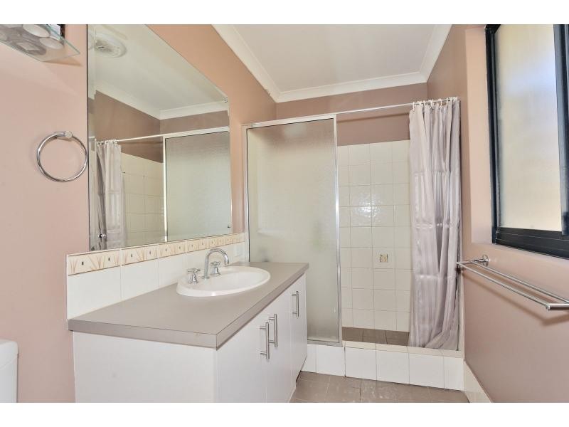 19 Mawson Grange, Lakelands WA 6180