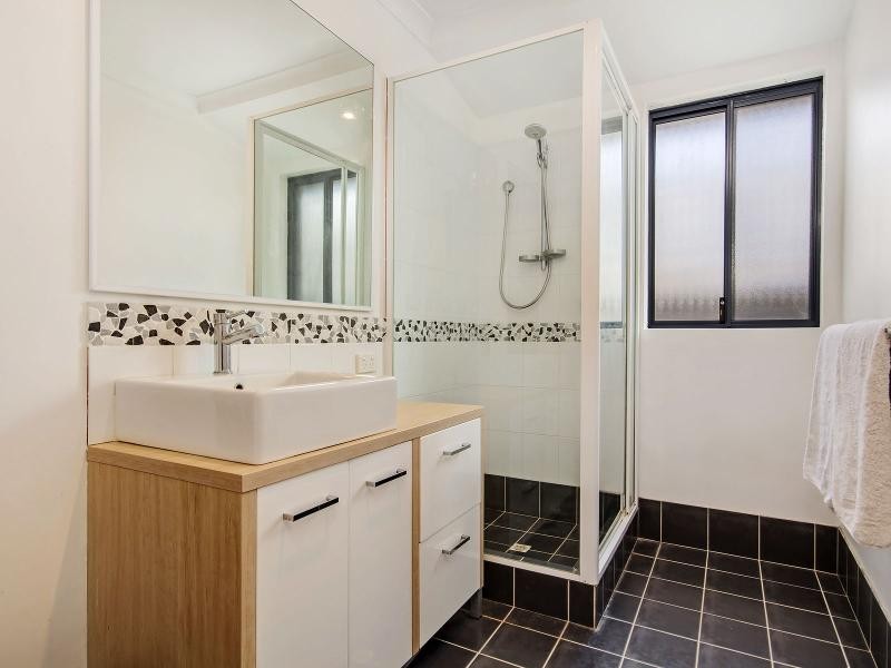 33 Townsend Road, Rockingham WA 6168