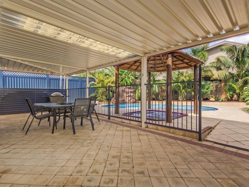 33 Townsend Road, Rockingham WA 6168