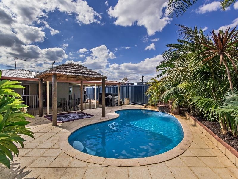 33 Townsend Road, Rockingham WA 6168