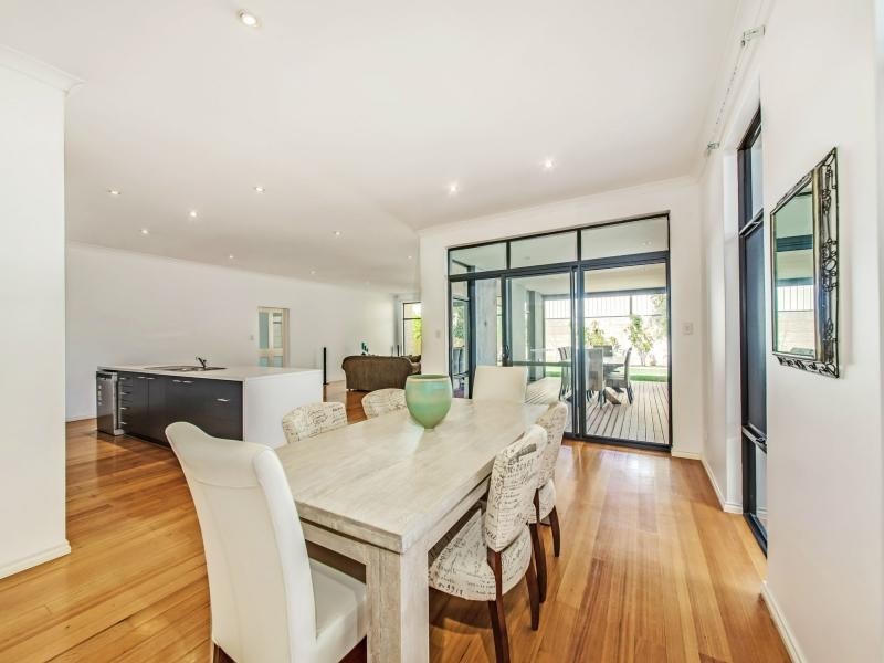 12 Cactus Link, Clarkson WA 6030
