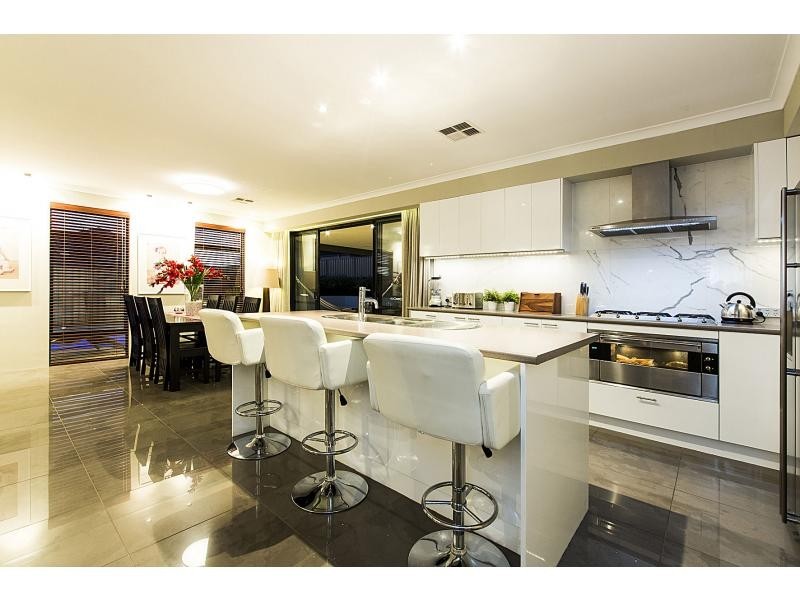 19 Pascal Mews, Ridgewood WA 6030
