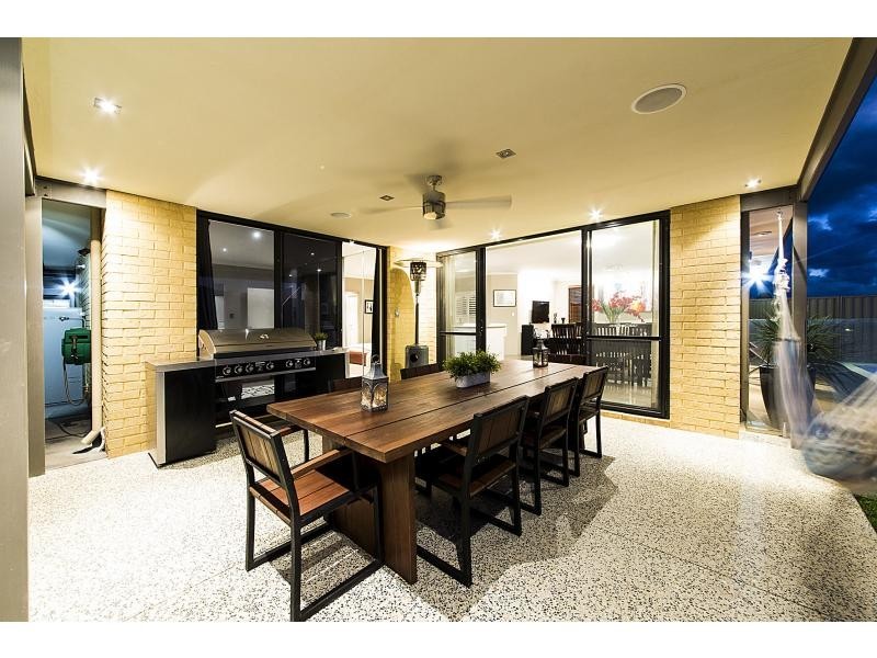 19 Pascal Mews, Ridgewood WA 6030
