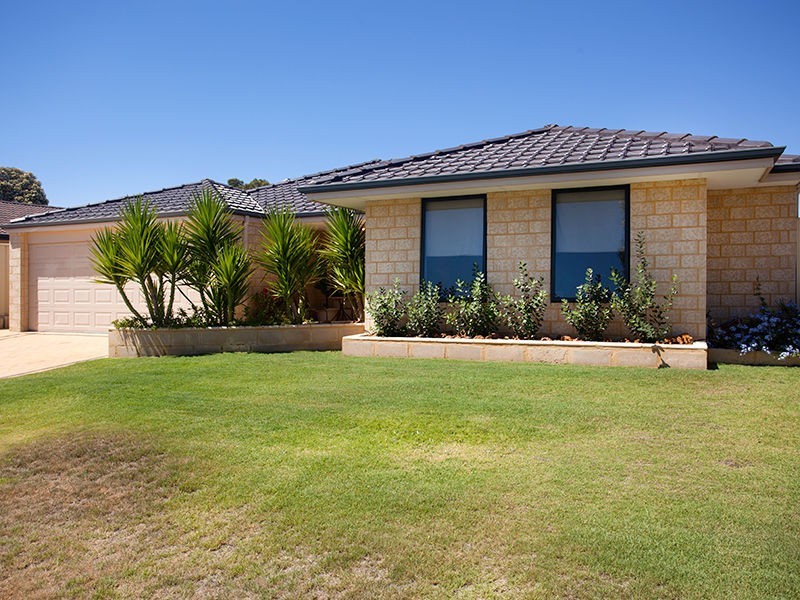 24 Kirkimbie Street, Carramar WA 6031