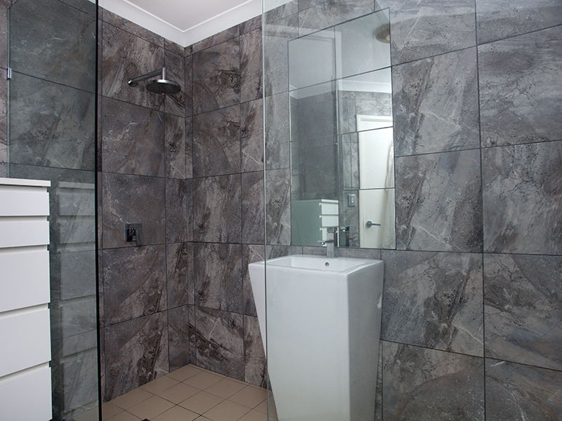 24 Kirkimbie Street, Carramar WA 6031