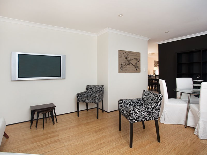 24 Kirkimbie Street, Carramar WA 6031