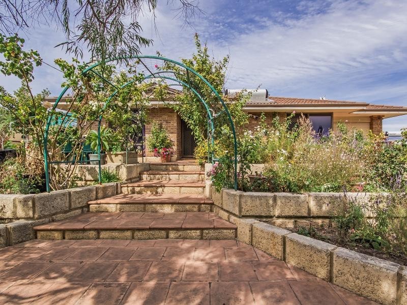 23 Powis Way, Warnbro WA 6169
