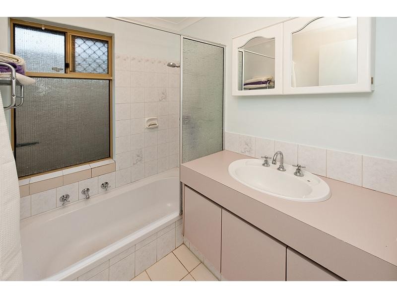 25A St Andrews Loop, Cooloongup WA 6168