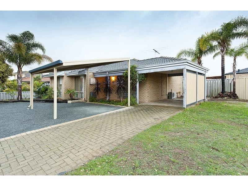 25A St Andrews Loop, Cooloongup WA 6168