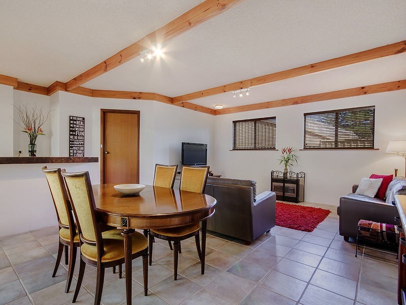 4 Ernest Street, Safety Bay WA 6169